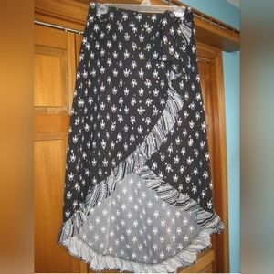 Rue 21 Skirt Black w/White Designs Hi Low Wrap Style Ruffles Sz Med Bow at Waist